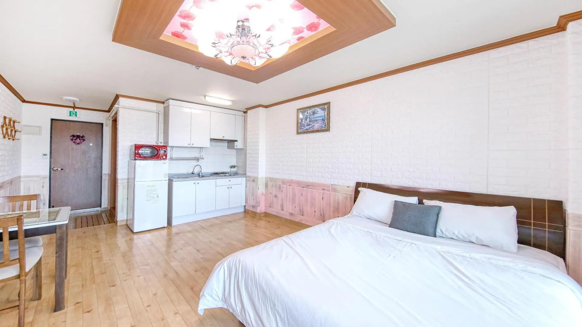 Ganghwa Ara Pension Incheon South Korea